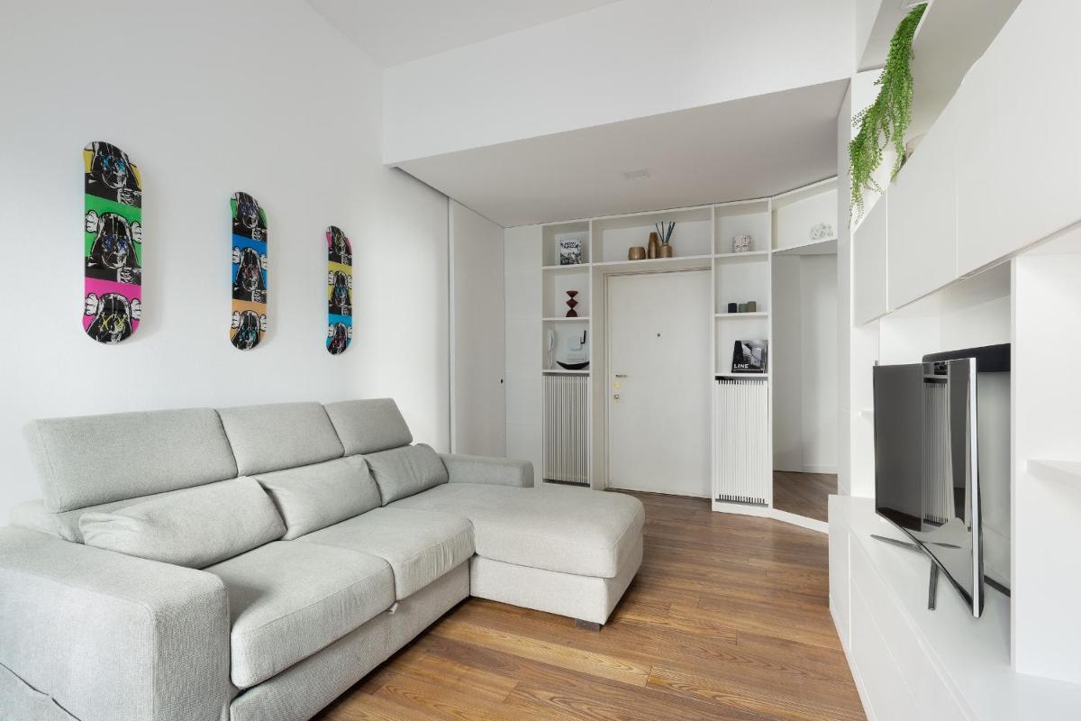 HL Apartment - Brera, Garibaldi, Moscova, Duomo, Montenapoleone - Housity