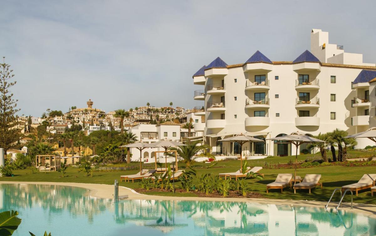 Piscina en o cerca de La Zambra Resort Mijas - Marbella - The Unbound Collection by Hyatt