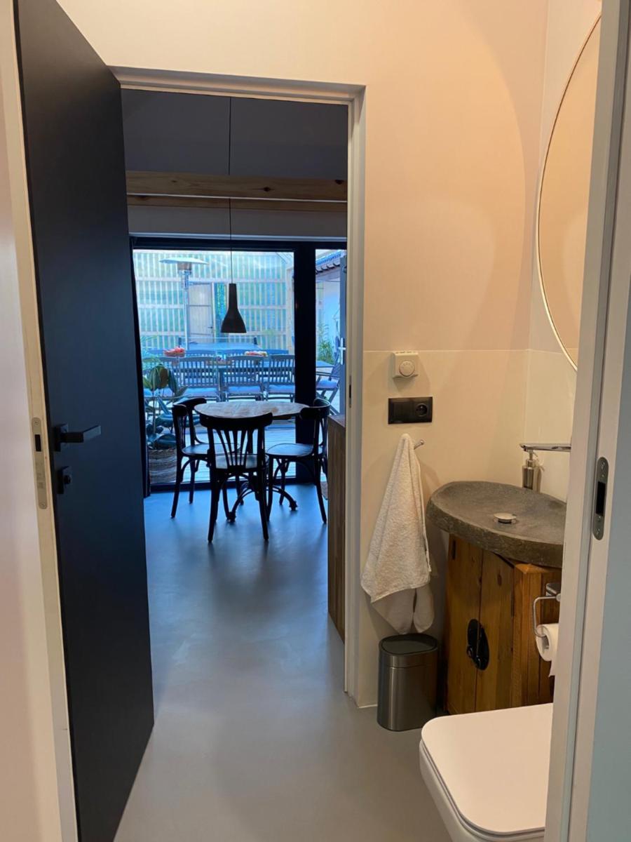 Villa Kamionka Small House - Housity