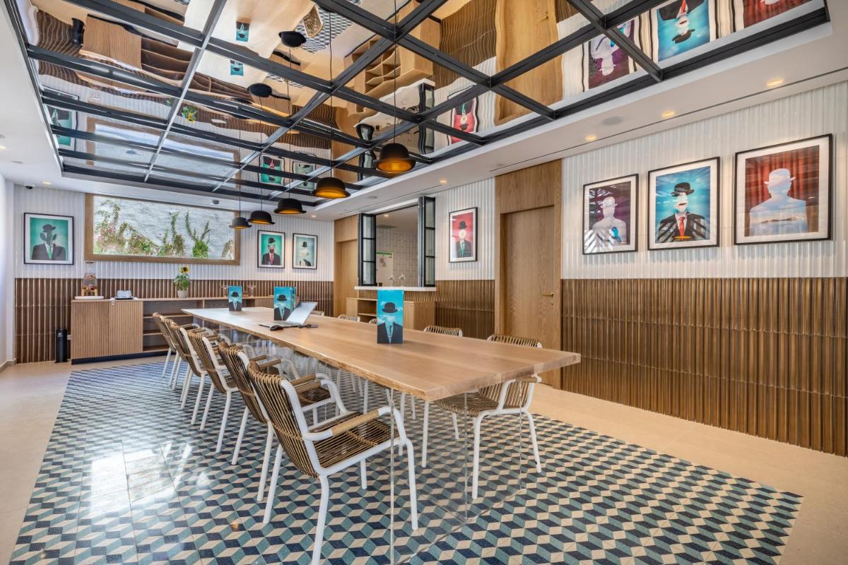 Zona de estar de El Somni Ibiza Dream Hotel by Grupotel