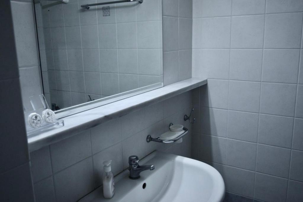 EviaXL Studios - Housity