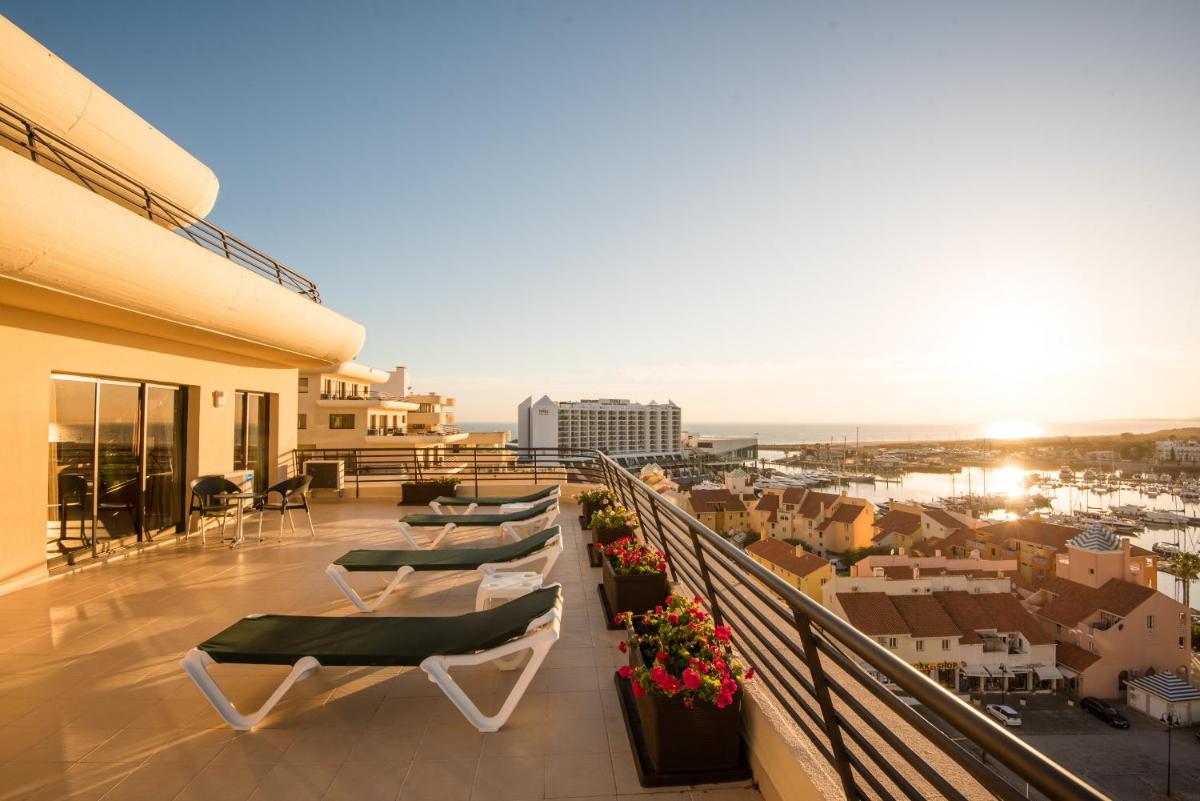 Uma varanda ou terraço em Vila Gale Marina