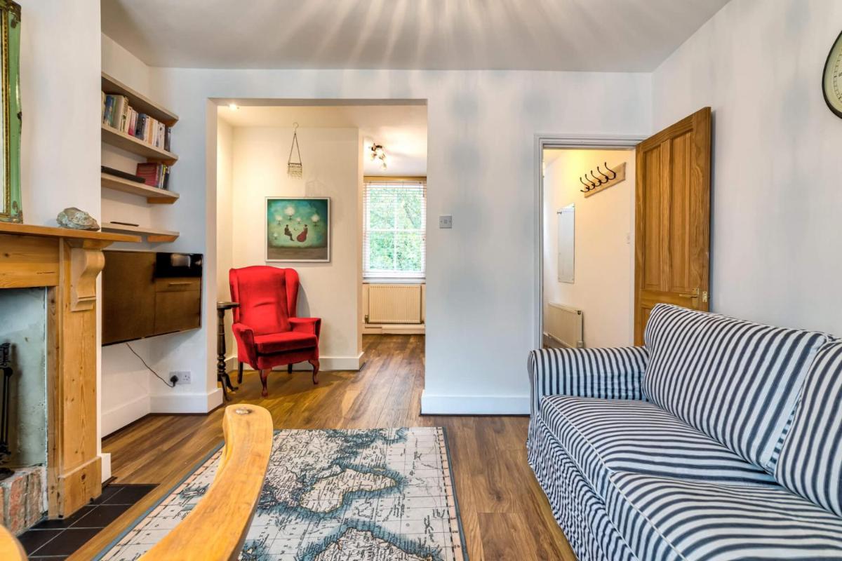 Upper Fisher Row - Housity