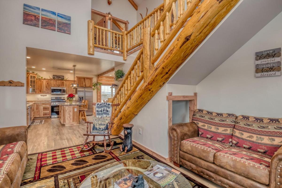 Rustic Retreat Log Cabin W- Fire Pit Pool Table! - Housity