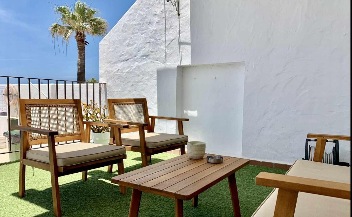 Urb Las Cañas Apartamento F1 - Housity