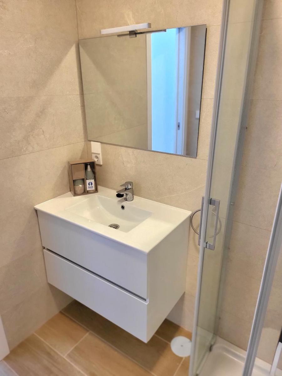 Apartamento nuevo en Planta Baja B con Piscina y Solarium - Housity