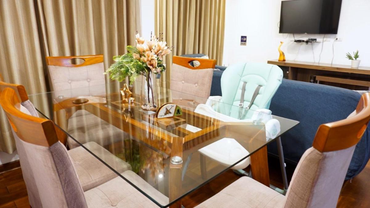 Suitetrails - APARTAMENTOS PRIVADOS - 10 minutos Aeropuerto Jorge Chavez Lima, Callao