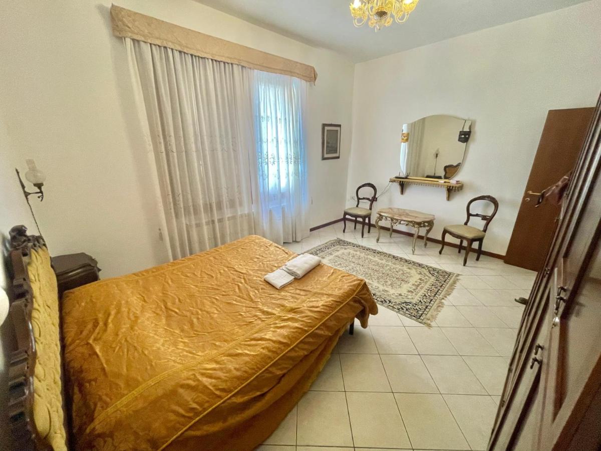 Queen House Venezia - Housity