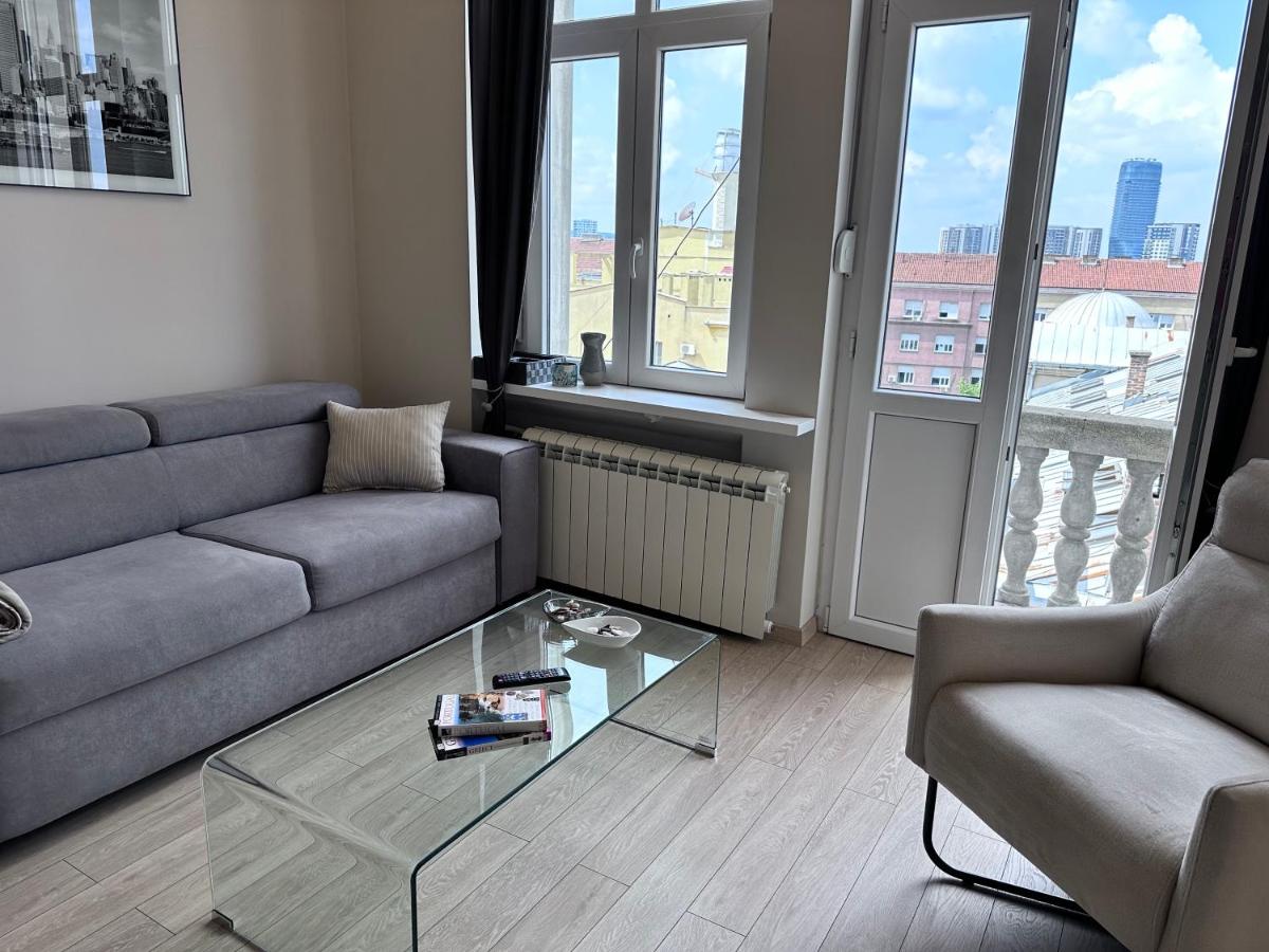 Broz Apartment - Housity