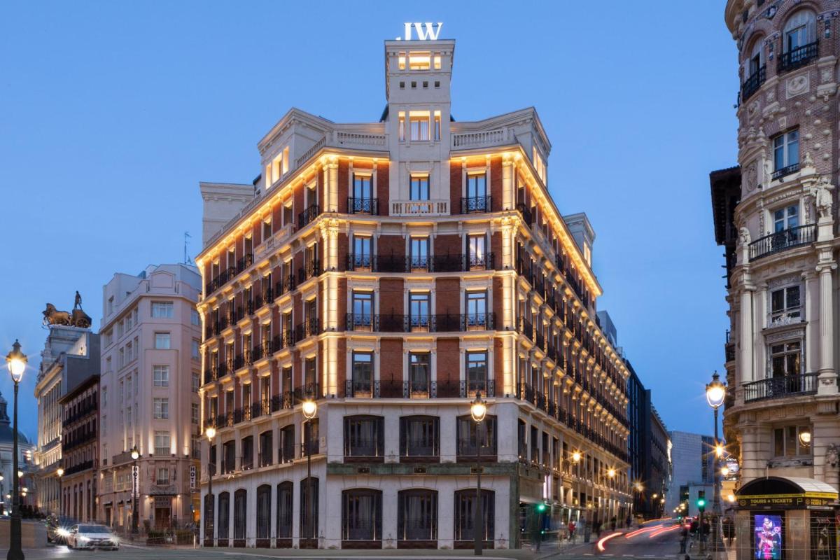 JW Marriott Hotel Madrid - Housity