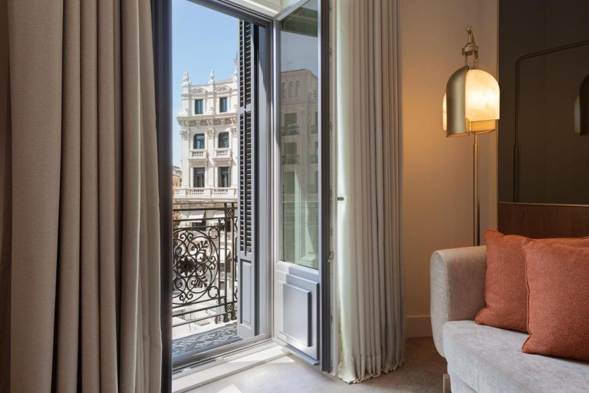 Zona de estar de JW Marriott Hotel Madrid