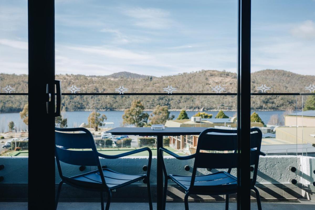 Banjo Paterson Inn - Housity