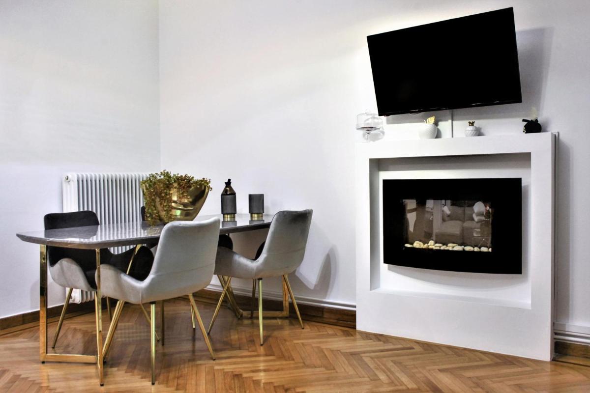 Kolonaki Jewel 1st floor feel like home properties - Housity