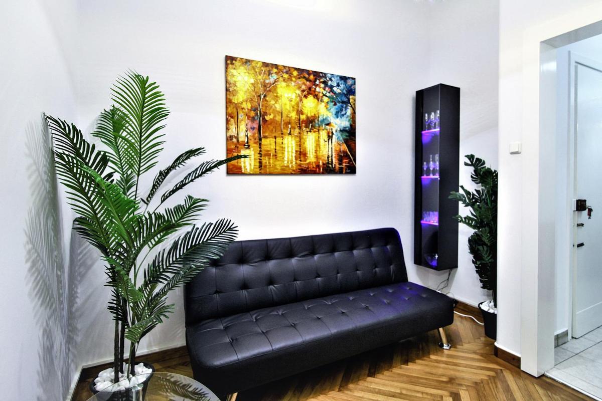Kolonaki Jewel 1st floor feel like home properties - Housity