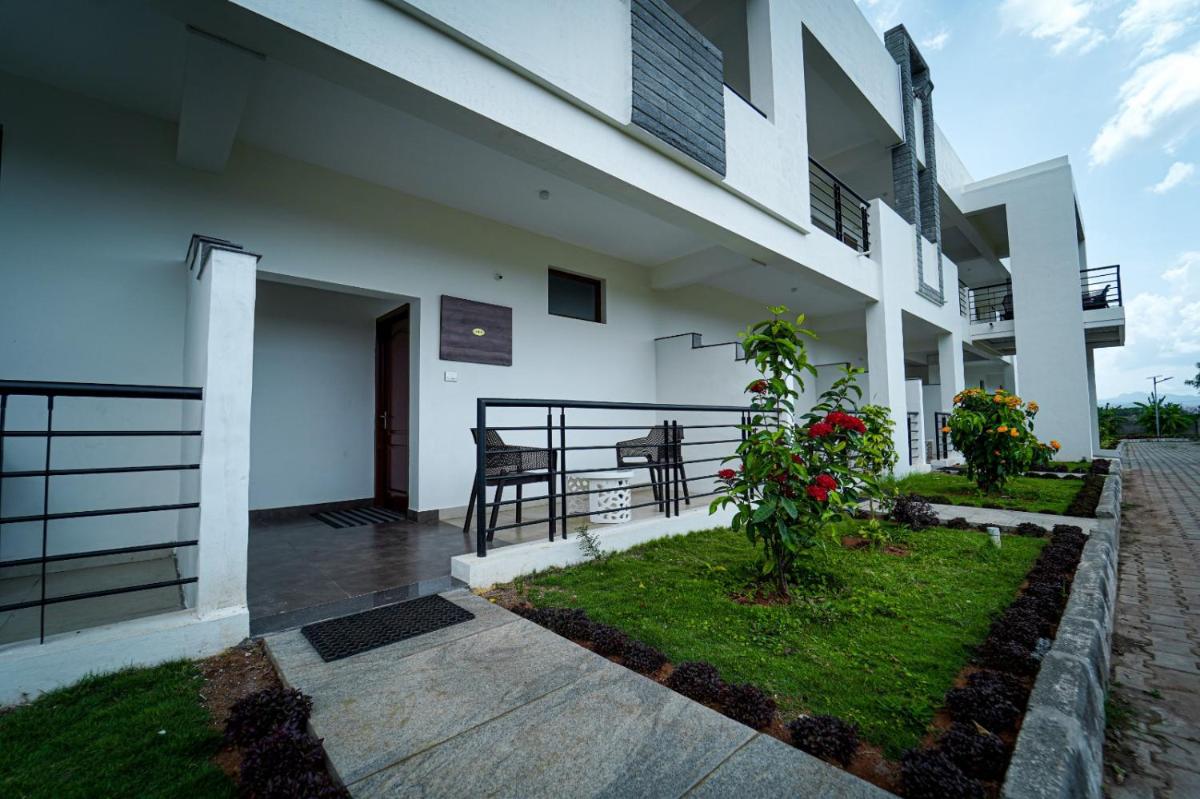 TRANQUIL RETREAT - Housity