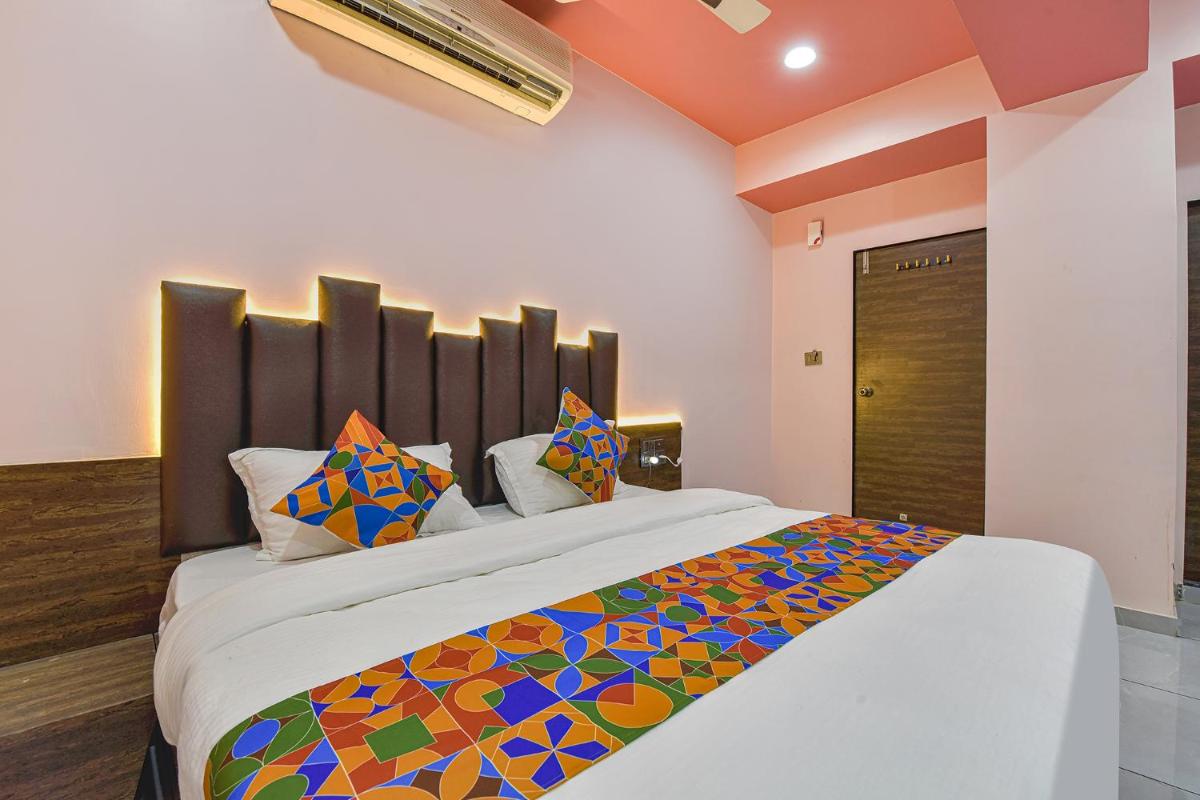 FabHotel Max Inn - Housity