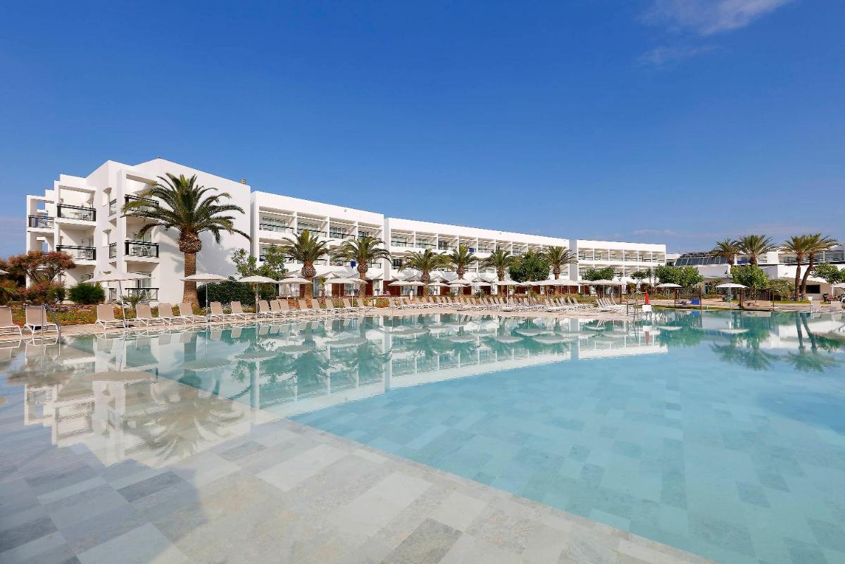 Piscina en o cerca de Grand Palladium Select Palace Ibiza - All Inclusive