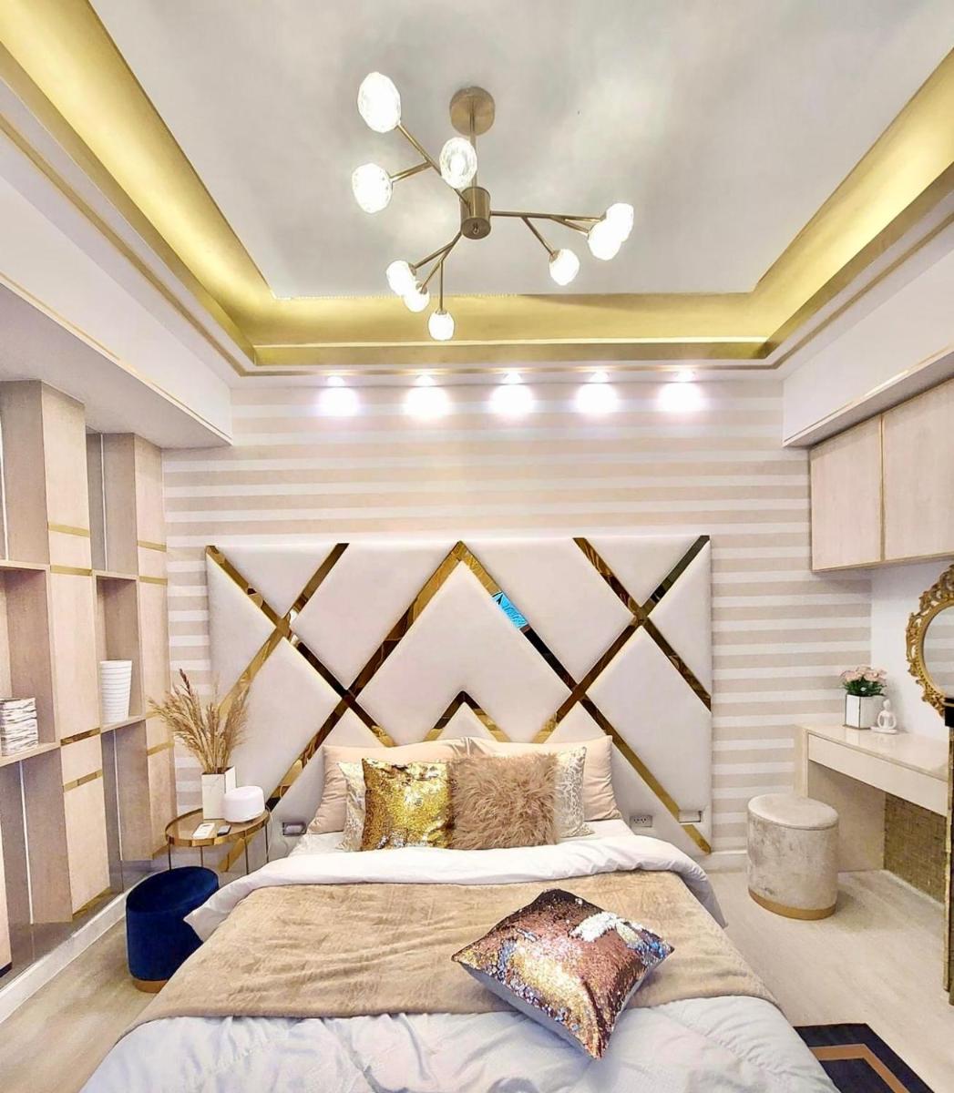 Royale at Azure North Bali Tower - Housity