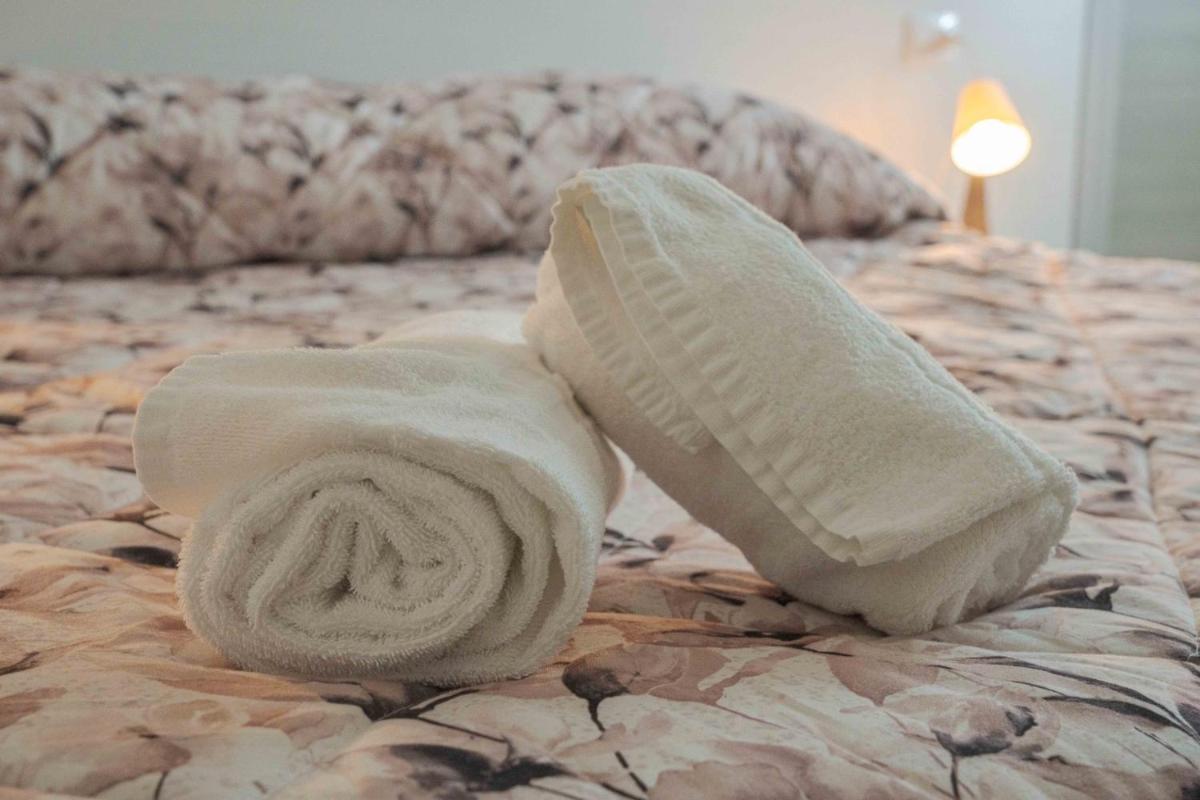 LE CASCATE GUEST HOUSE - Housity