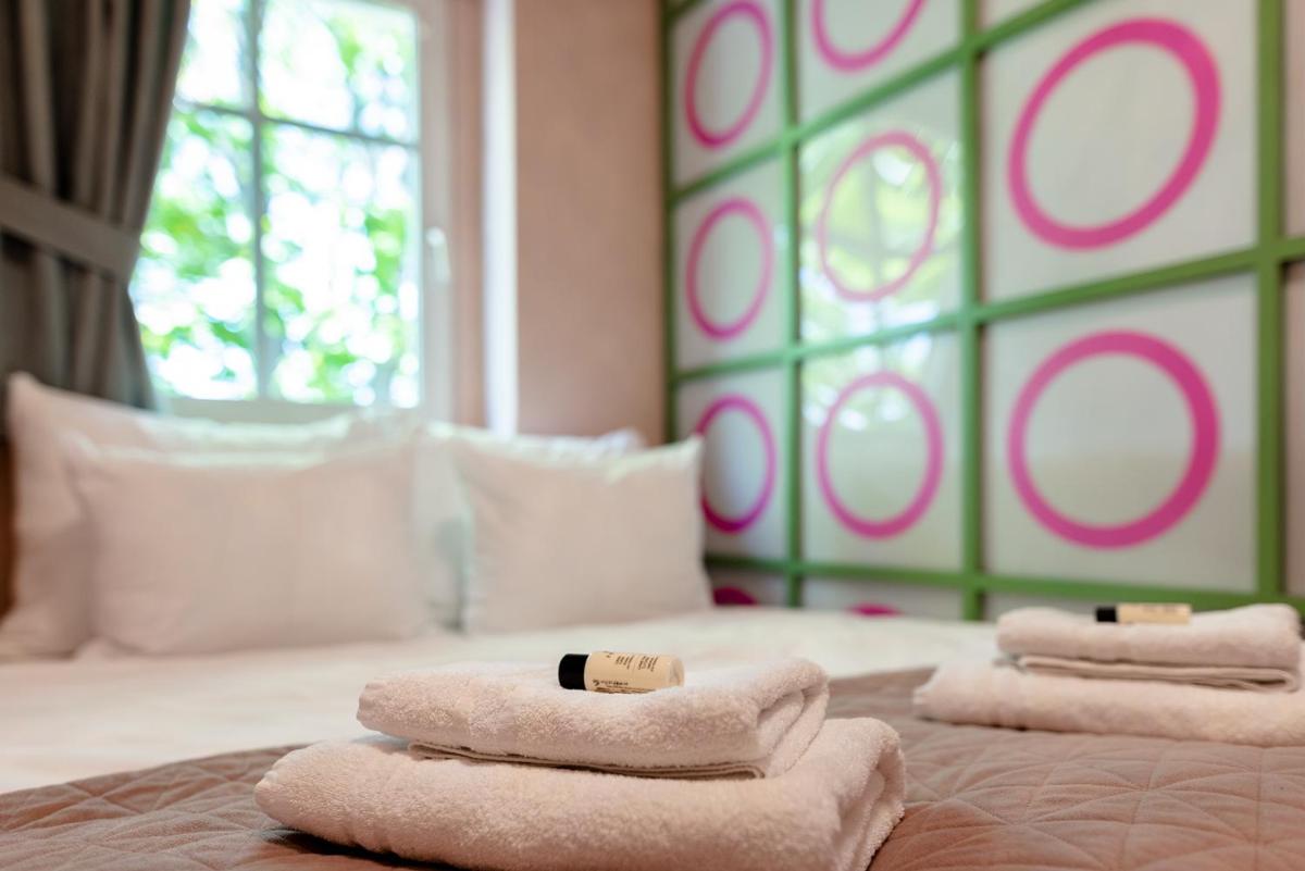 W12 Home Station - Apartement Greenpink - Housity