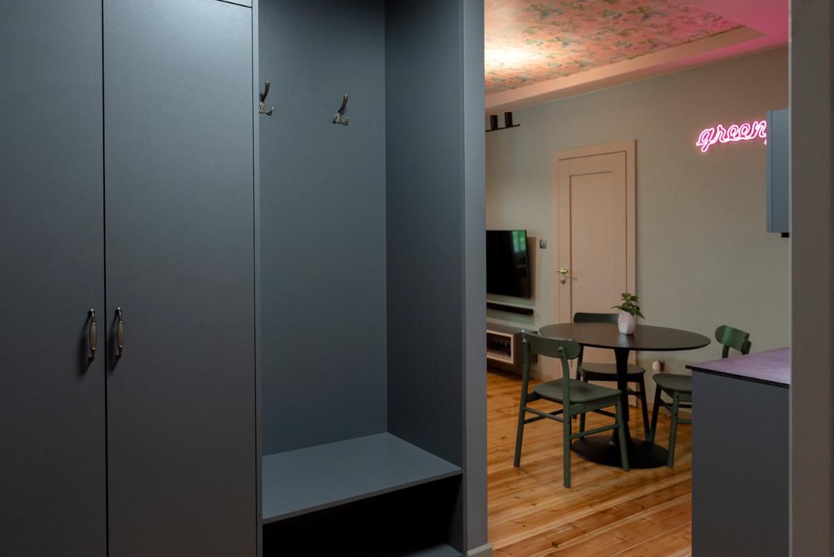 W12 Home Station - Apartement Greenpink - Hizvo