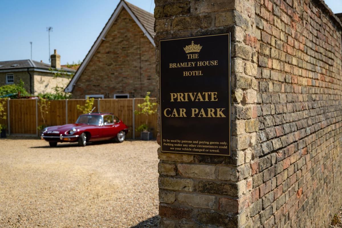 The Bramley House Hotel - Housity