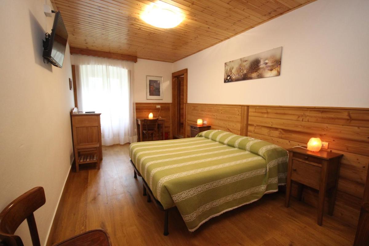 Hotel Col Du Mont - Housity
