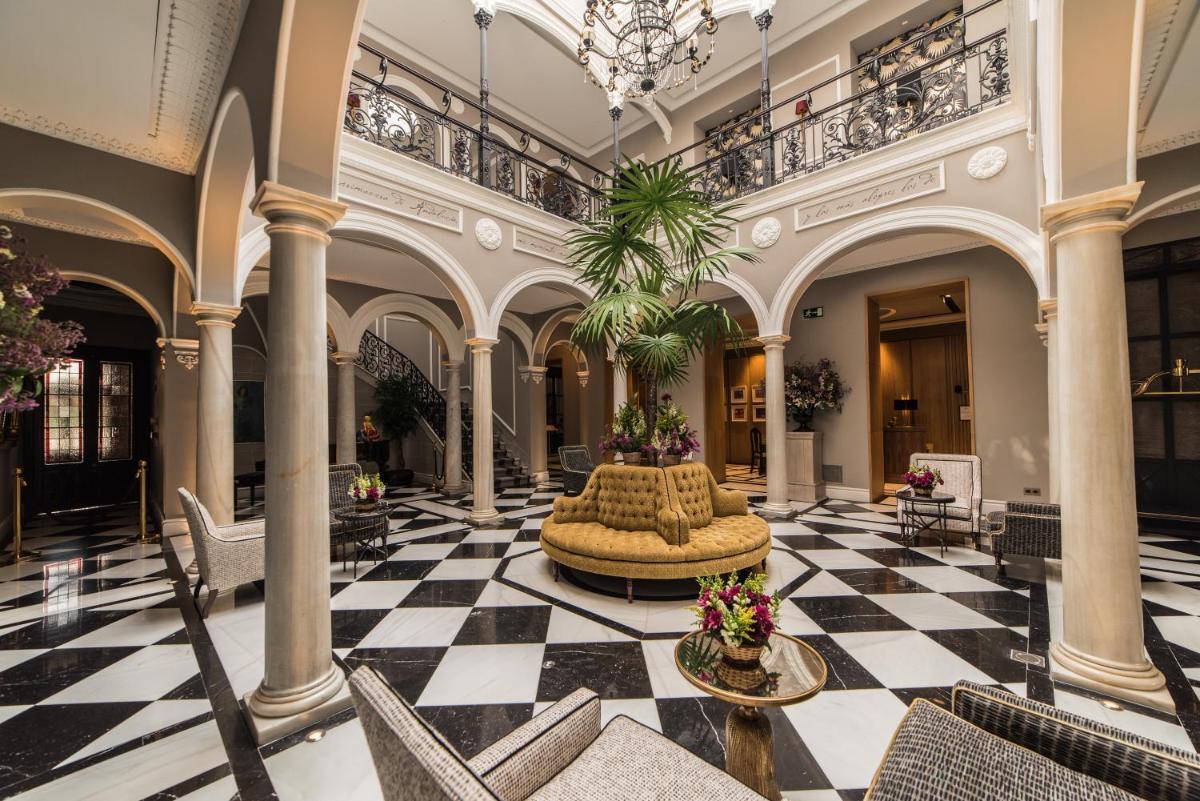 Hotel Casa Palacio María Luisa - Housity