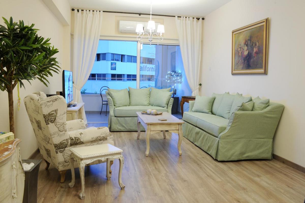 The Central Suites - Housity