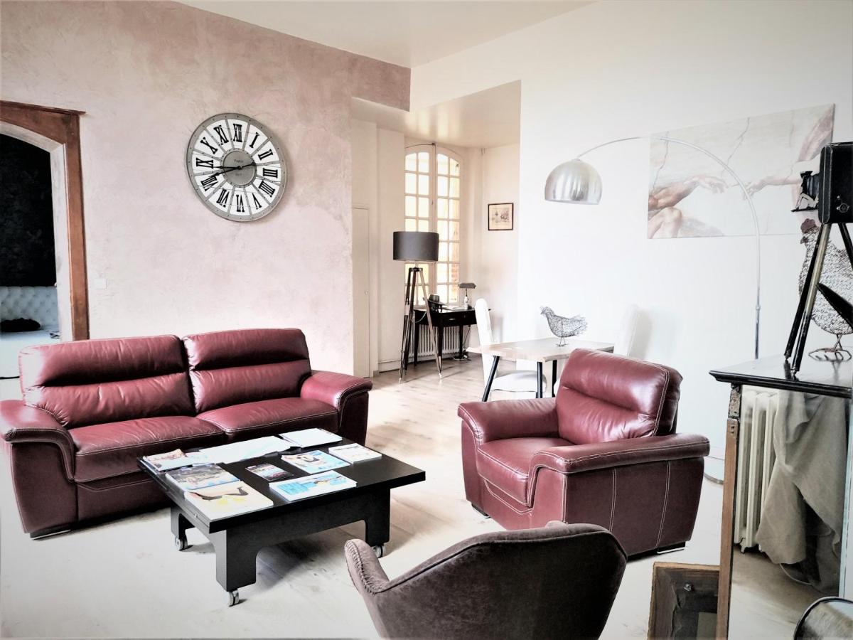 PIED A TERRE DE CHARME - 80 m2 - Hyper centre - Parking - Hizvo