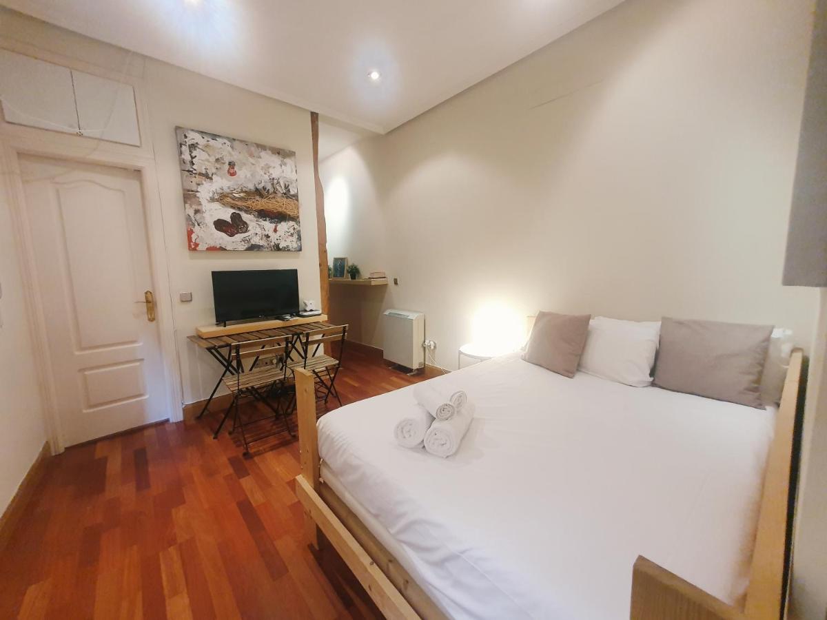 Enjoy a cosy studio in Malasaña BAR - Housity
