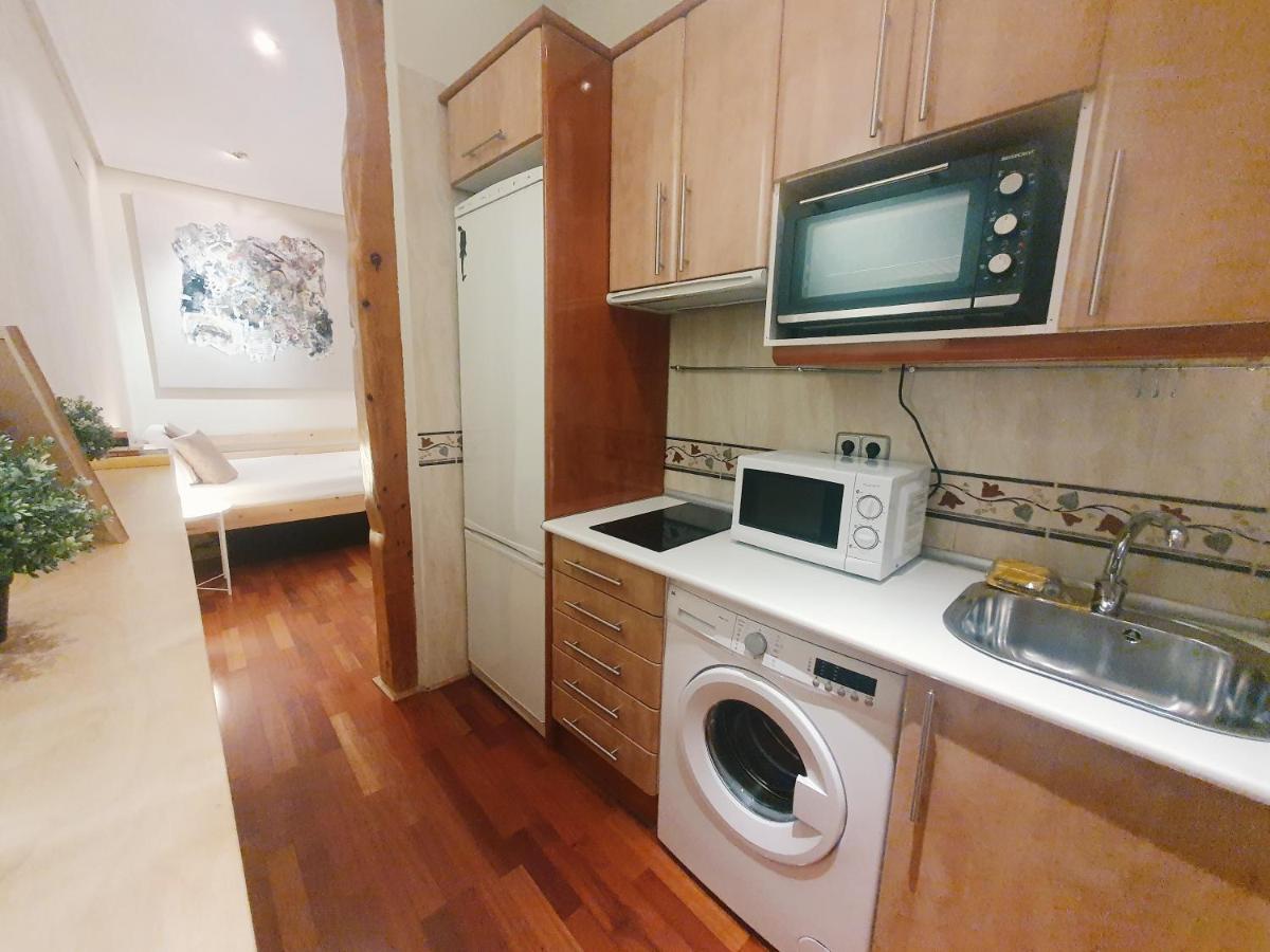 Enjoy a cosy studio in Malasaña BAR - Housity