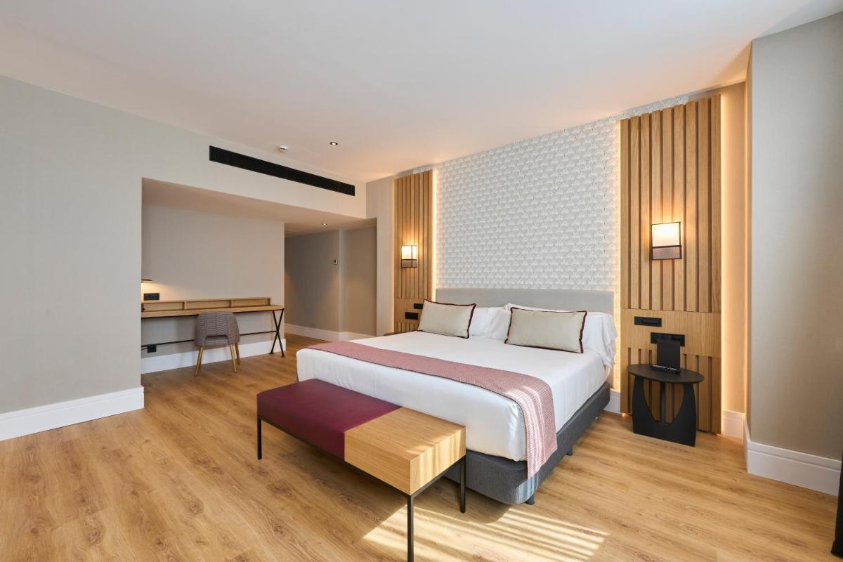 Cama o camas de una habitación en Catalonia Ramblas 4* Sup