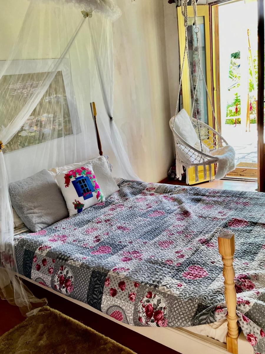 Holiday Oasis with private patio and Hammam-style bath in Chora-Pithagoreo, Samos Island - Housity