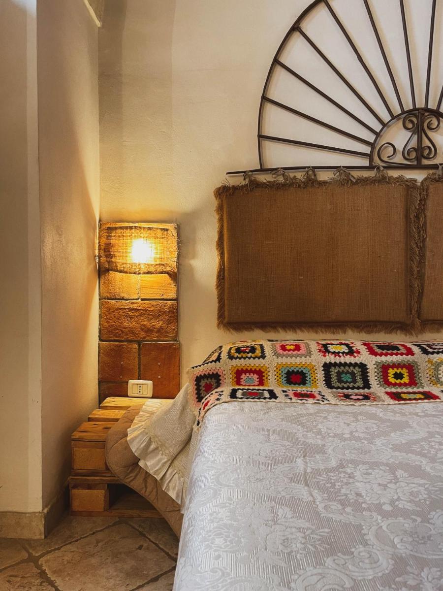 Novecento Room and Breakfast Puglia - Housity