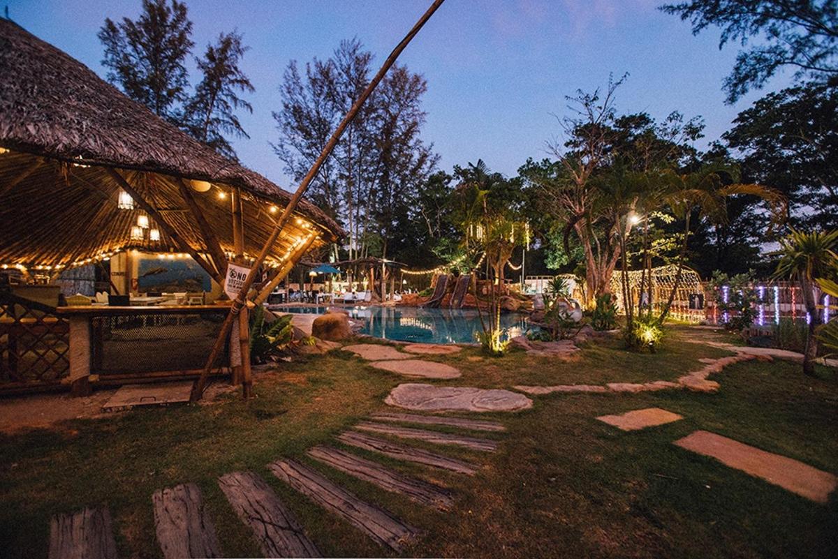 Dugong Village-Green Hotel - Housity