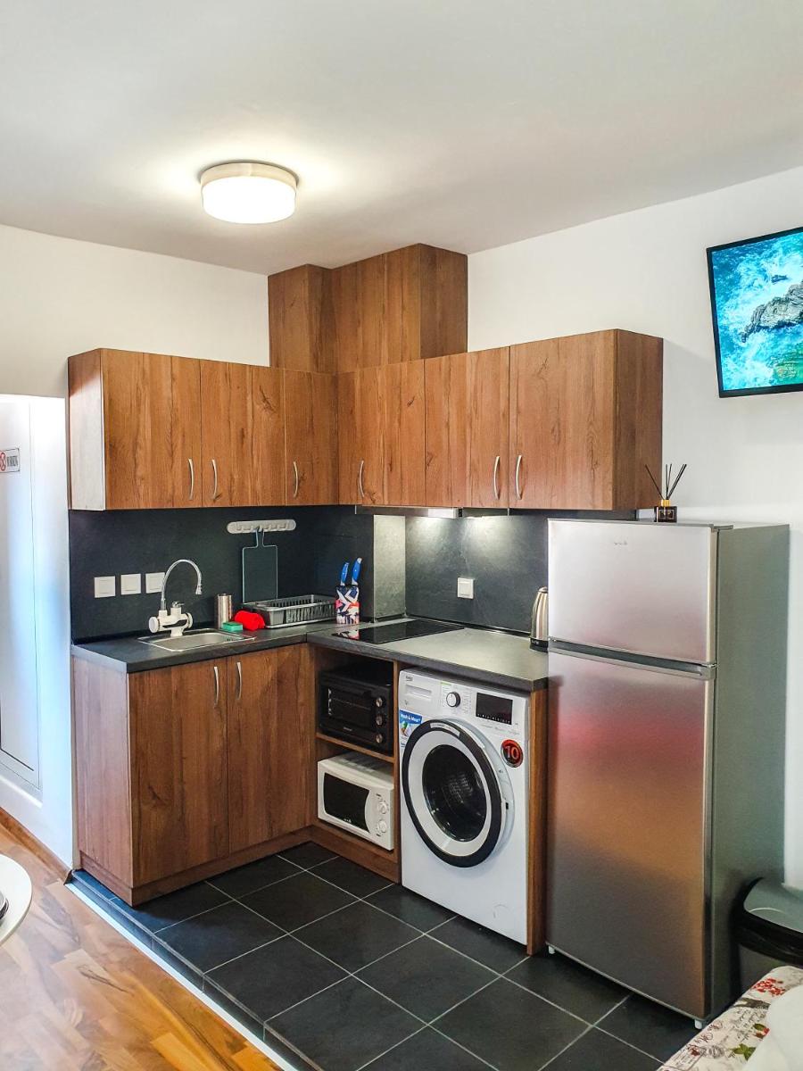 Silvy's Pretty House - Studio 3 - Housity