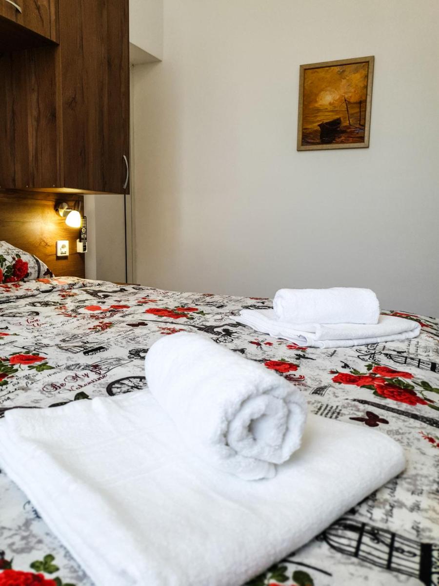 Cute Apartment - Silvy's Pretty House - Hizvo