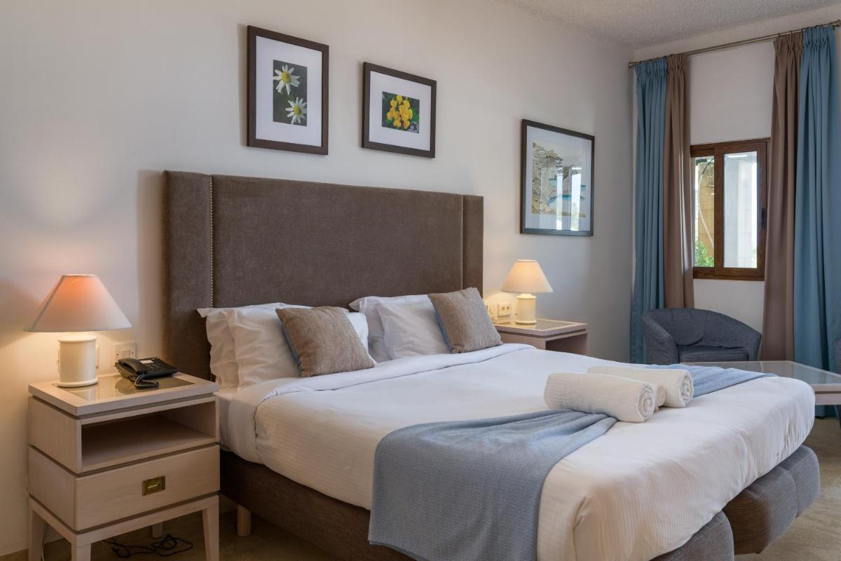 Hotel Ta' Cenc & Spa - Housity