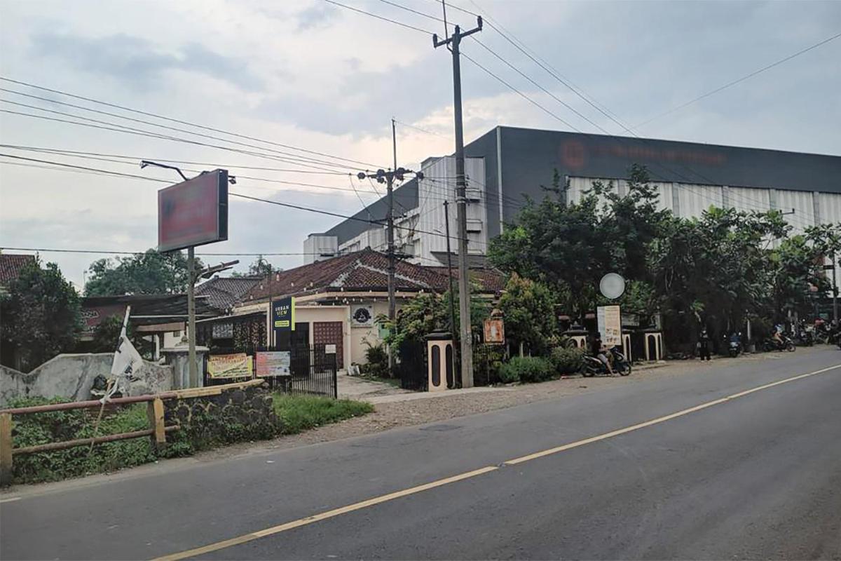 Urbanview Hotel Mutiara Persada Syariah Majalengka by RedDoorz - Housity
