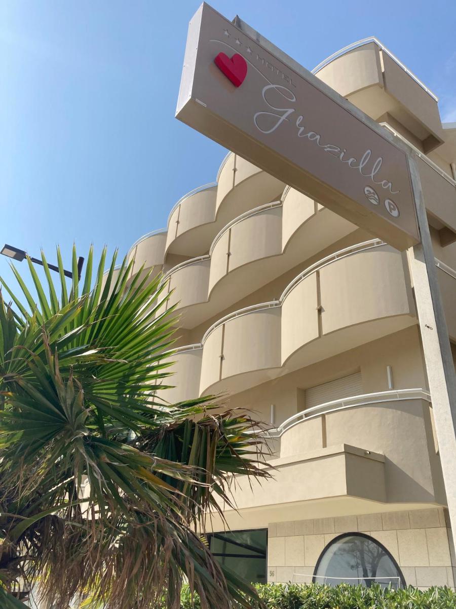 Hotel Graziella - Housity