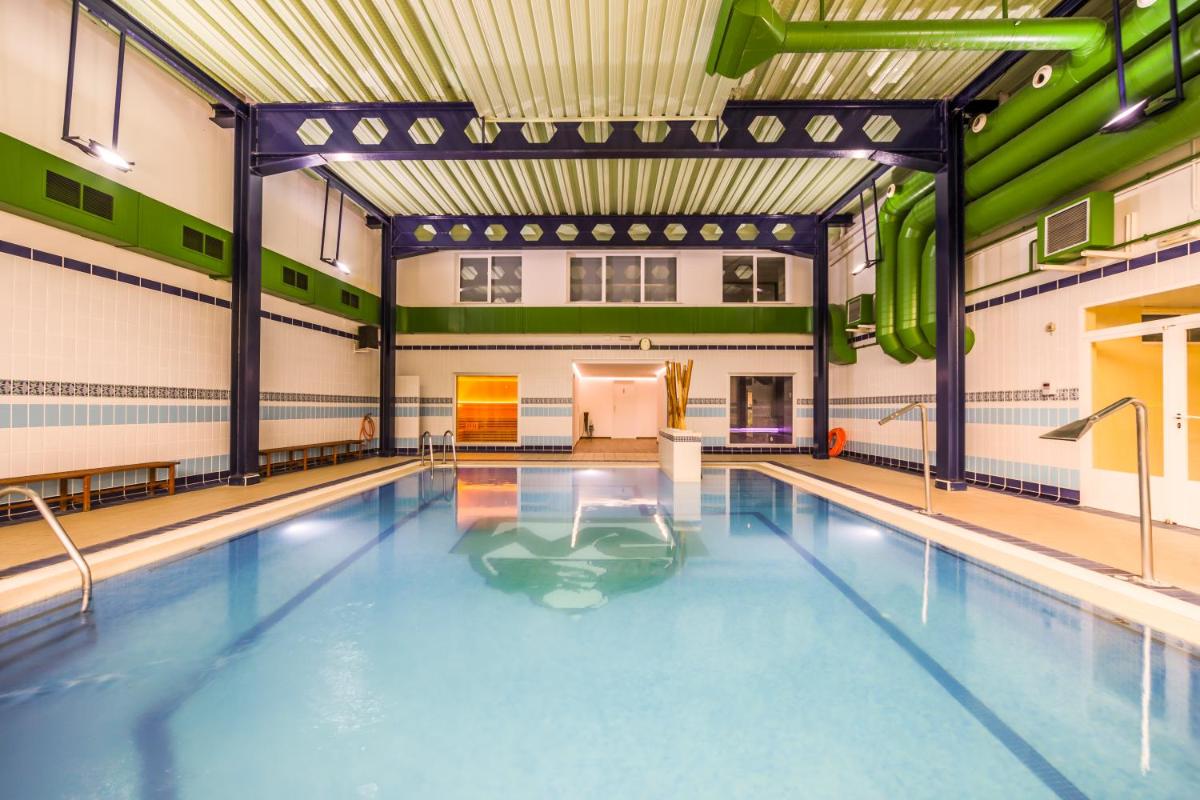 Piscina en o cerca de Hotel Rosaleda del Mijares