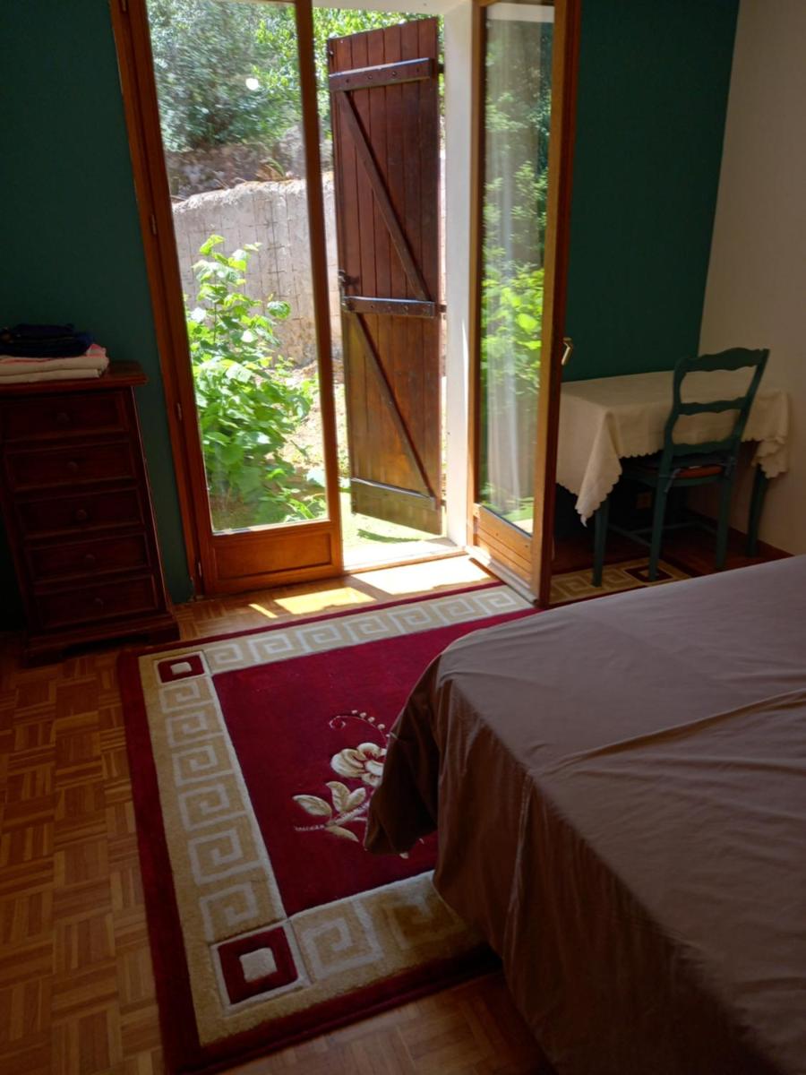 Villa à Marseille dans un cadre bucolique - Housity