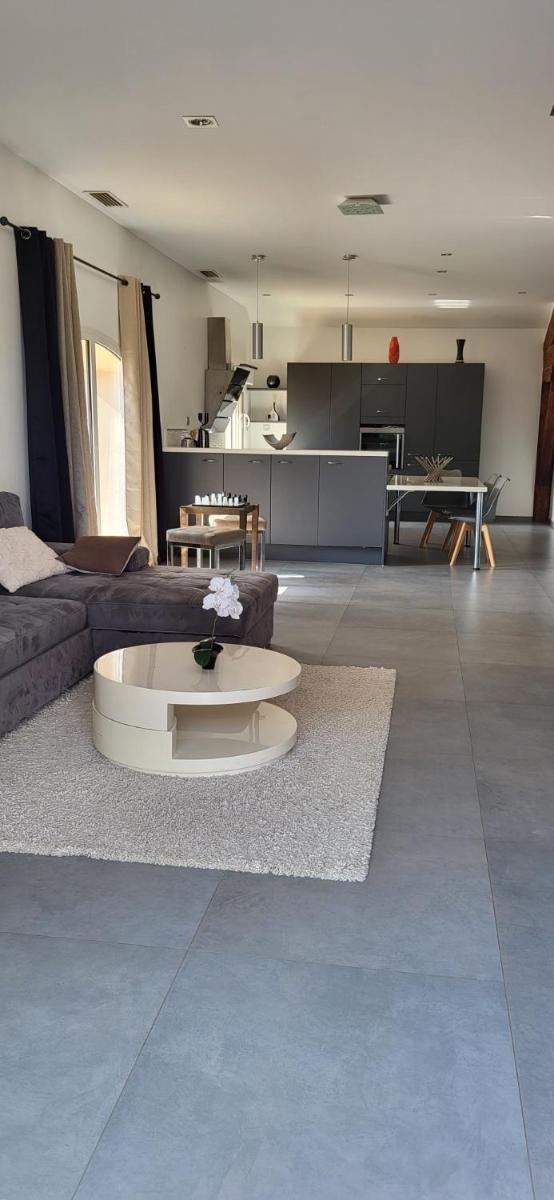 Domaine De L'aube Des Temps - Housity