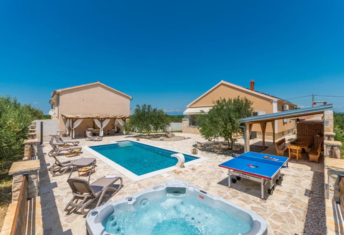 Villa Branko - Housity