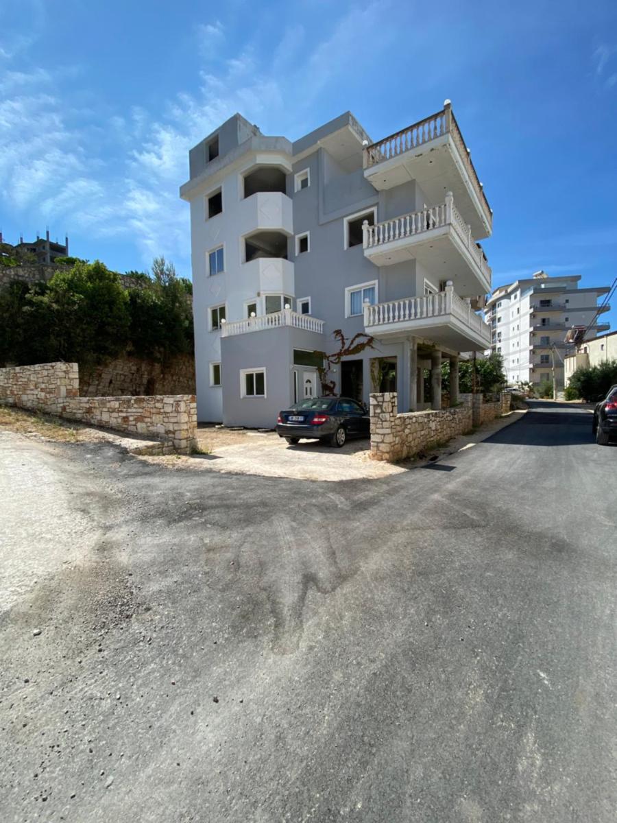 Villa Sopebra - Housity