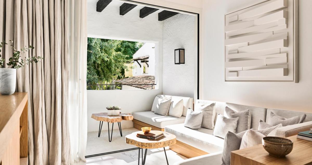 Zona de estar de Nobu Hotel Marbella
