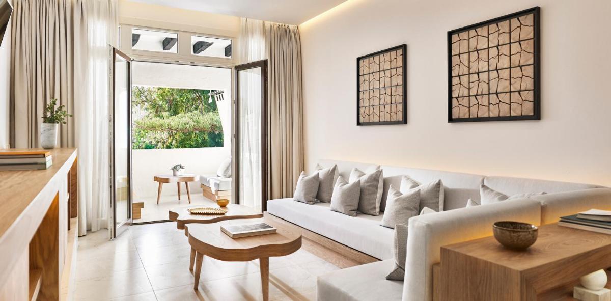 Zona de estar de Nobu Hotel Marbella