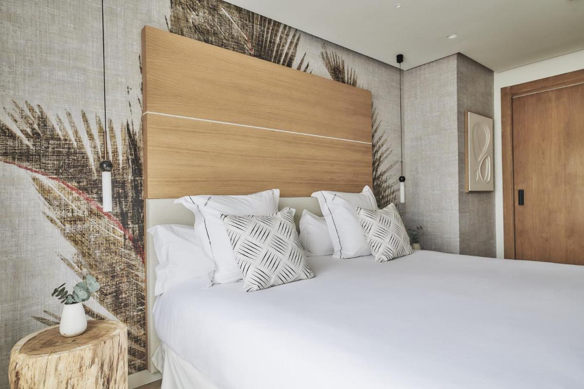 Cama o camas de una habitación en Nobu Hotel Marbella