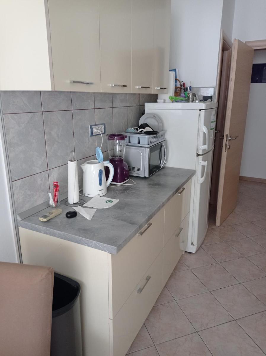Nice and cozy two single bed room - Housity